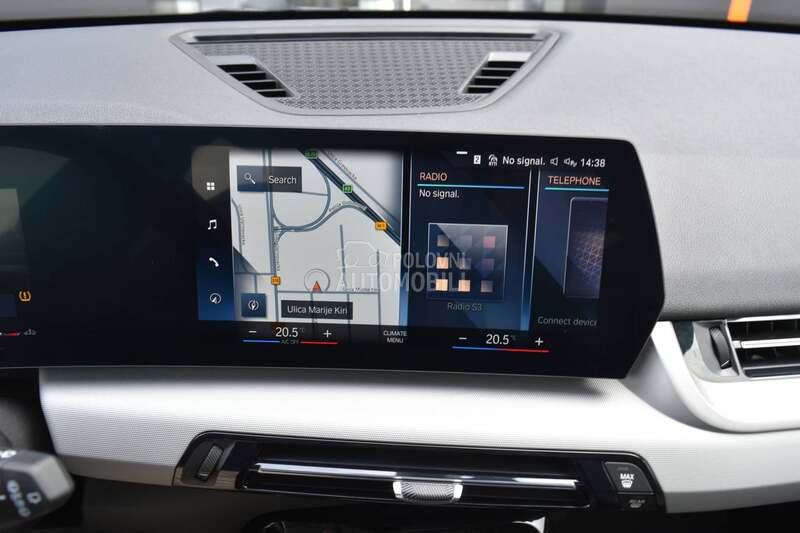 BMW X1 sDrive 18i AT