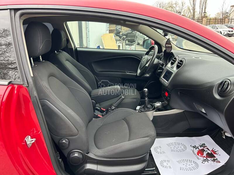 Alfa Romeo MiTo 