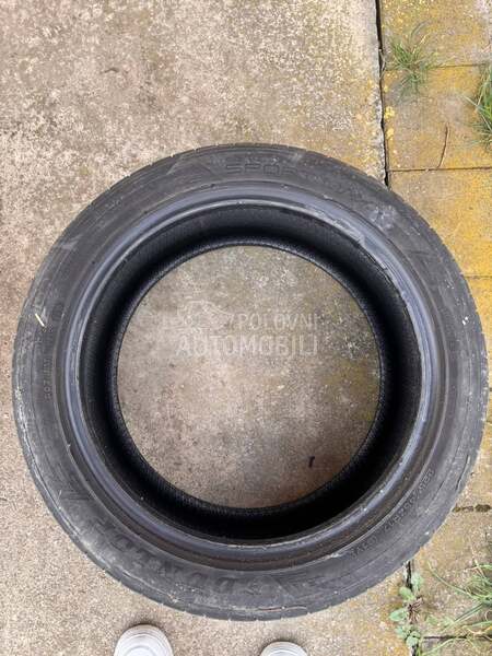 Dunlop 225/45 R17 Letnja
