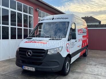 Mercedes Benz Sprinter 311