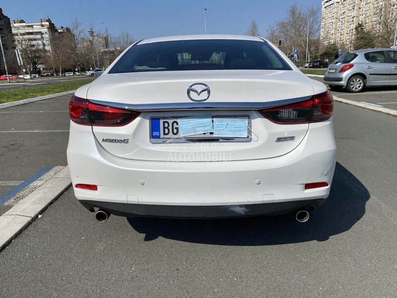 Mazda 6 