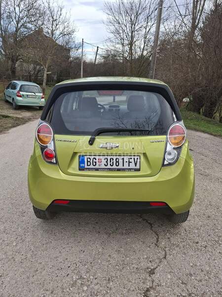 Chevrolet Spark 