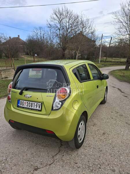 Chevrolet Spark 