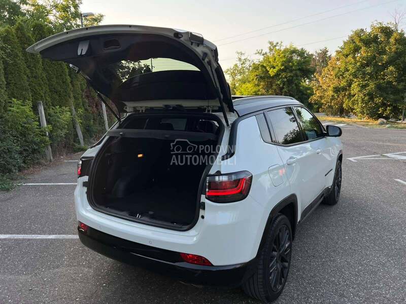 Jeep Compass 80th Anniversary