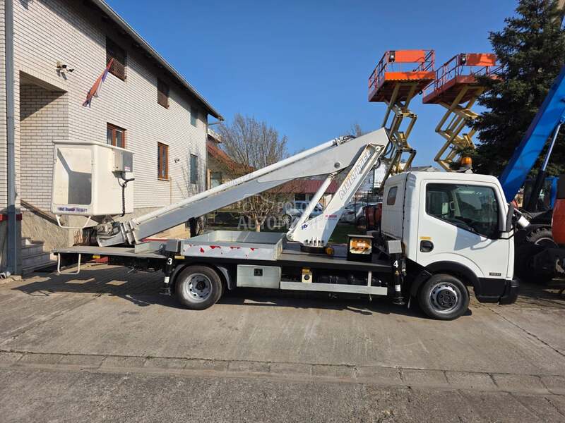 Nissan Multitel 160 ALU