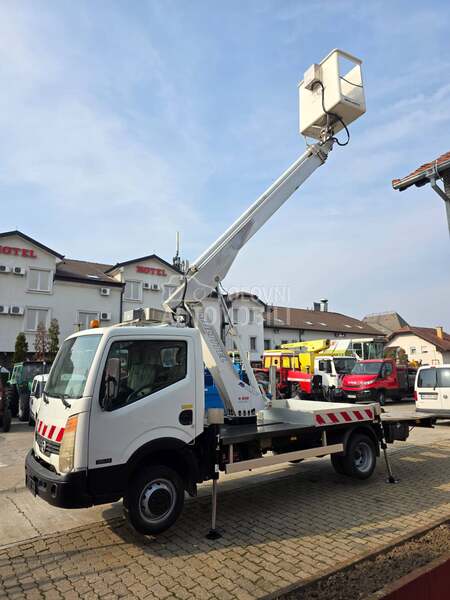 Nissan Multitel 160 ALU