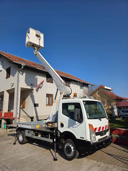 Nissan Multitel 160 ALU