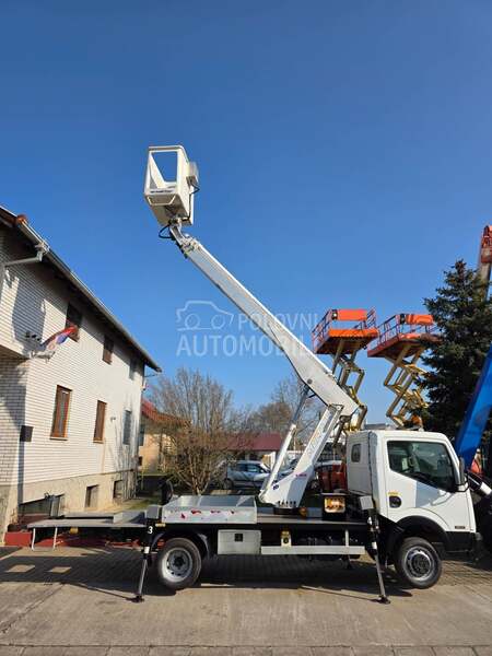 Nissan Multitel 160 ALU