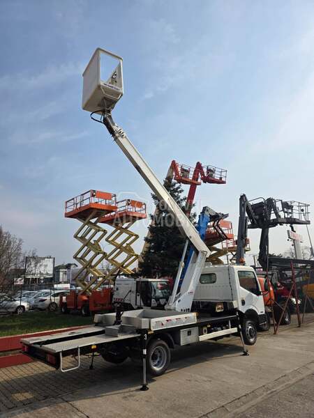 Nissan Multitel 160 ALU