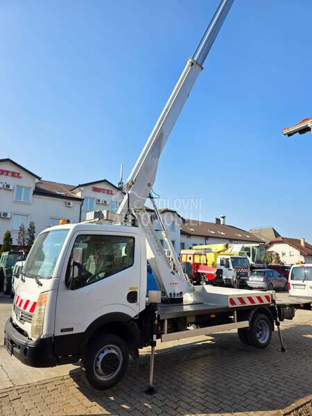 Nissan Multitel 160 ALU