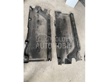 Audi Q5 -  kompletan auto u delovima