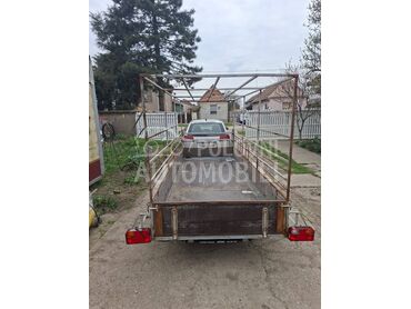 Remontovana Autoprikolica