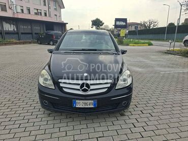 Mercedes Benz B 180 