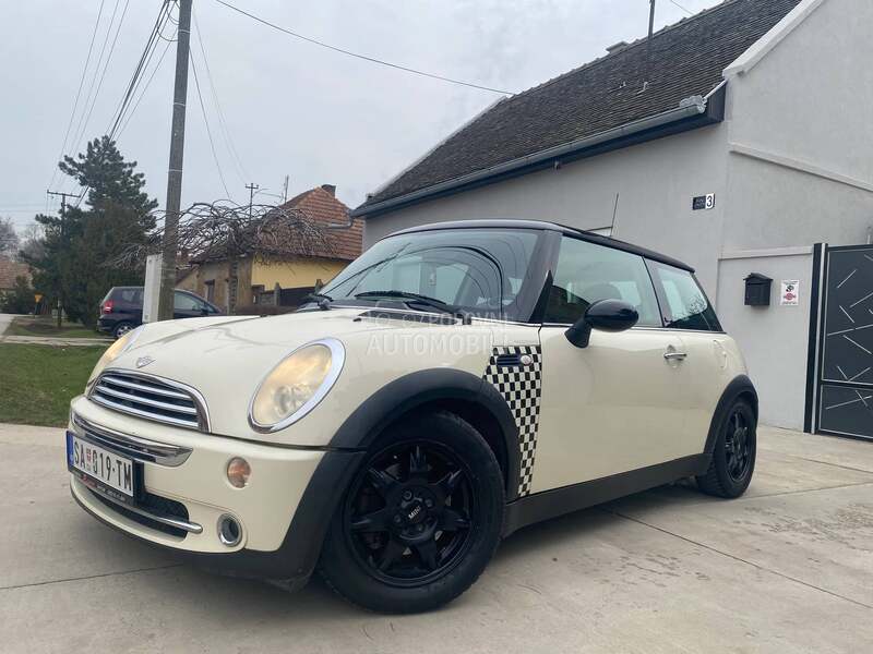 MINI Cooper 