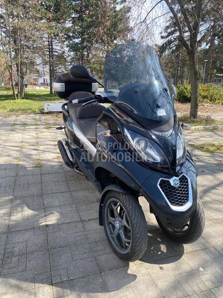 Piaggio MP3
