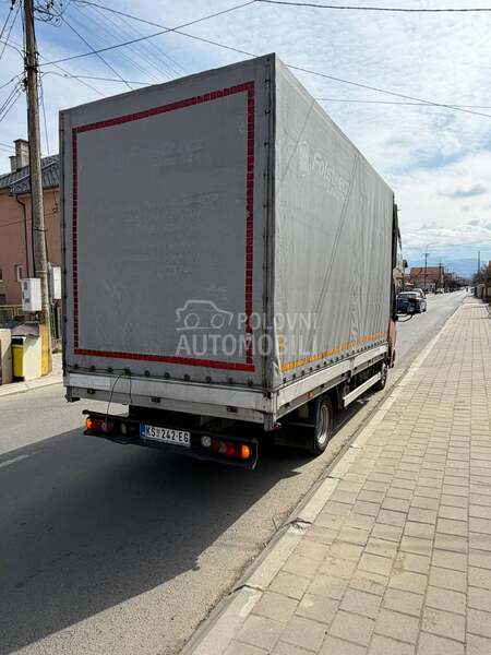 Renault Maxity 130.35