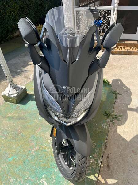 Honda Forza