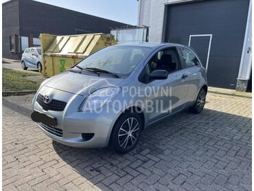 Toyota Yaris 1.3 vvti