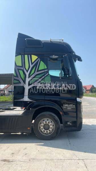 Mercedes Benz Actros