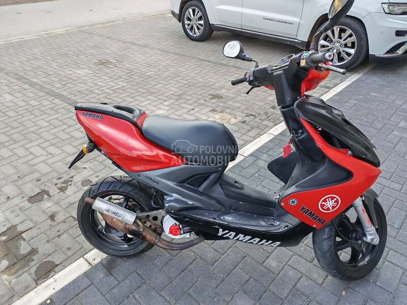 Yamaha Aerox
