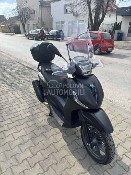 Piaggio Beverly