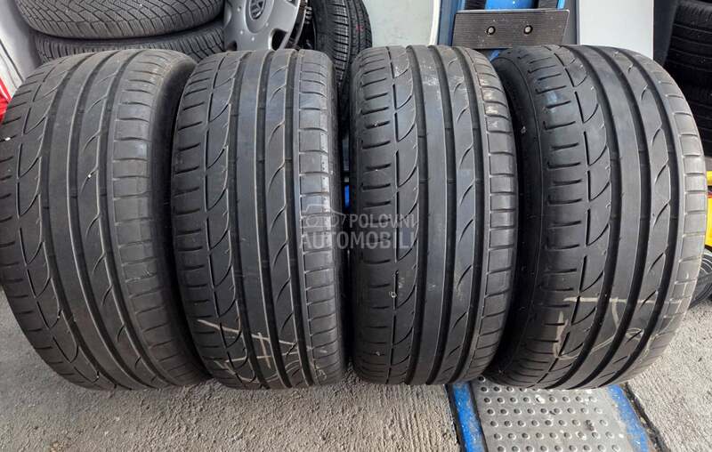 Bridgestone 215/40 R17 Letnja