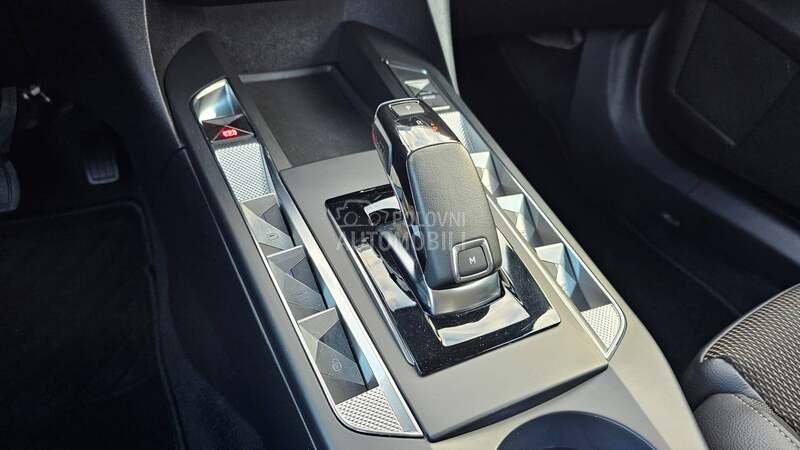 DS 3 1.5d 131 Crossback