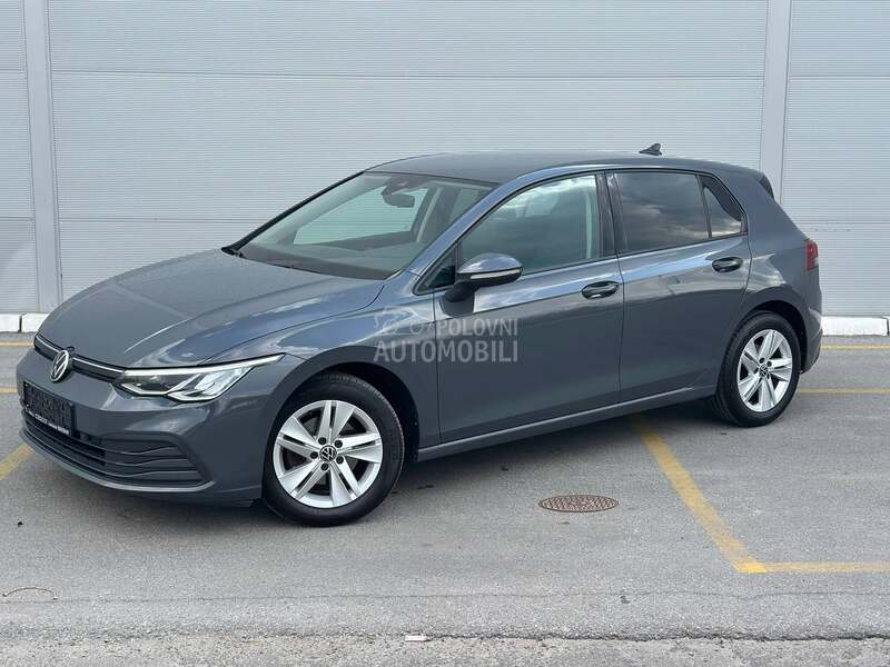 Volkswagen Golf 8 Life Plus