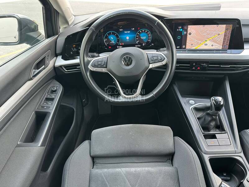 Volkswagen Golf 8 Life Plus