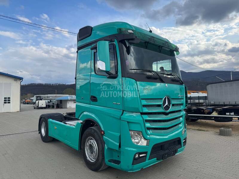 Mercedes Benz ACTROS 1845