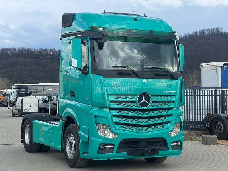 Mercedes Benz ACTROS 1845
