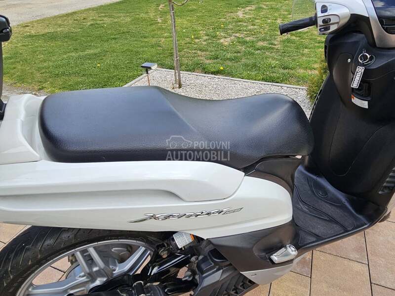 Yamaha Xenter 125