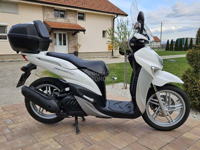 Yamaha Xenter 125