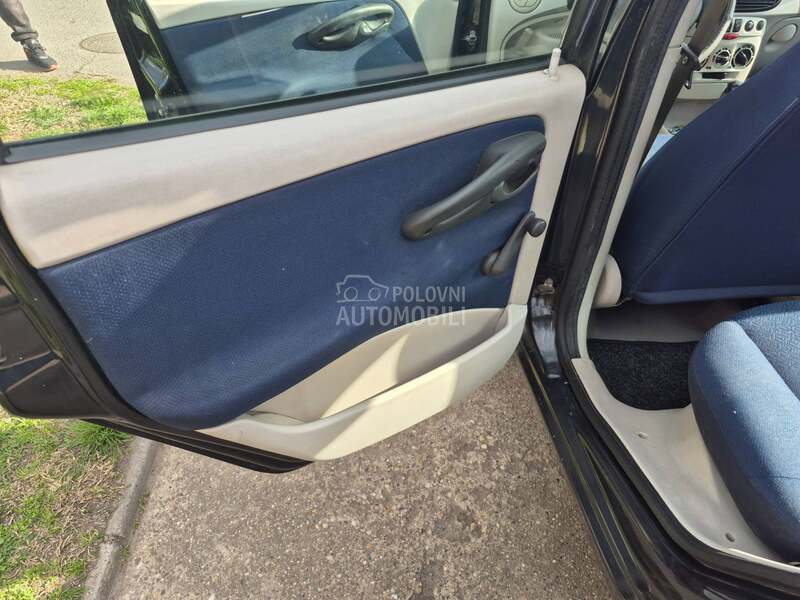 Fiat Punto L E P