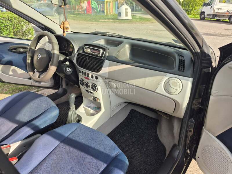 Fiat Punto L E P