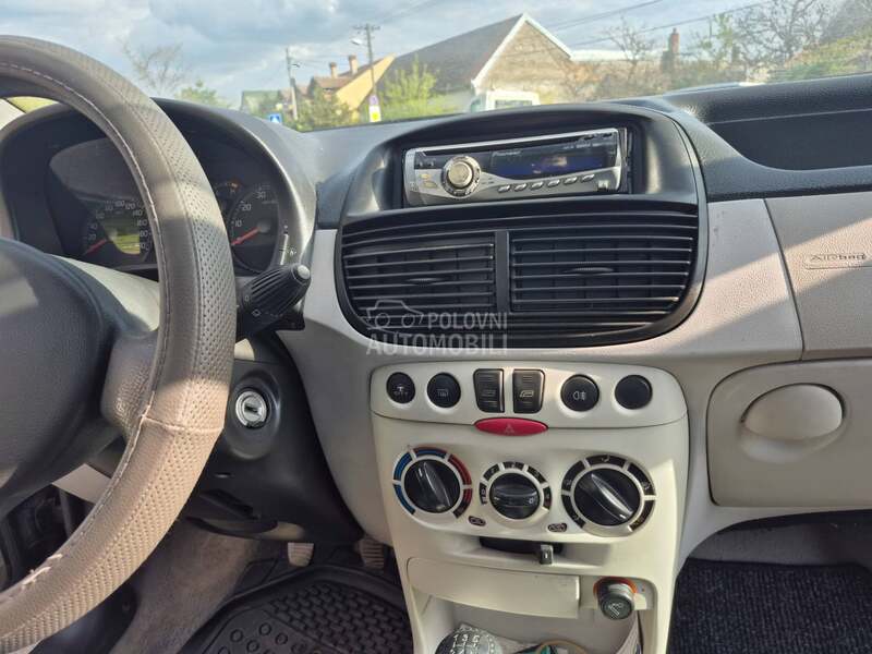 Fiat Punto L E P