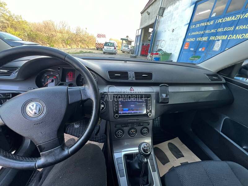 Volkswagen Passat B6 