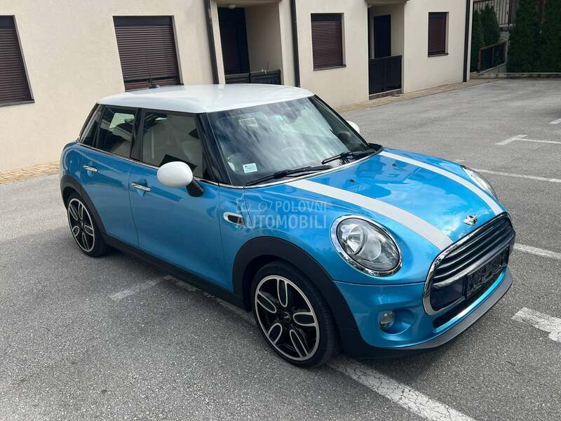 MINI Cooper 