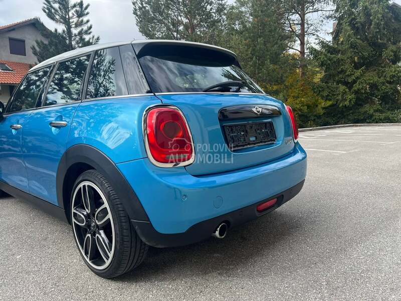 MINI Cooper 