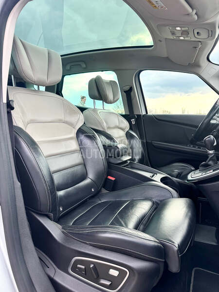 Renault Scenic 1.6DCI INITIALE/BOSE