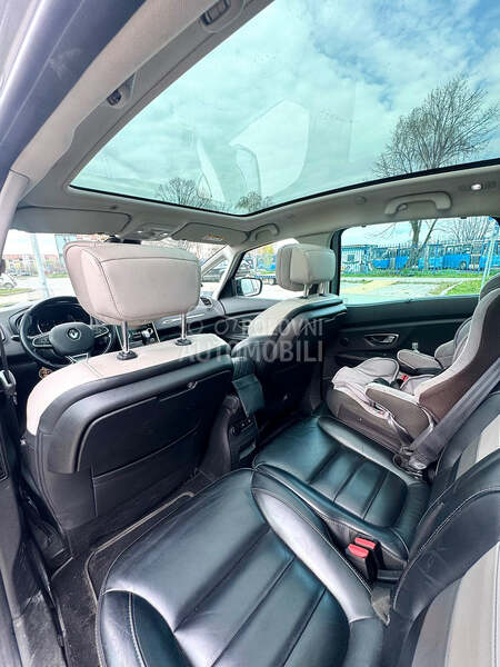 Renault Scenic 1.6DCI INITIALE/BOSE