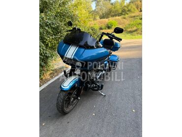 Harley Davidson Road Glide Fast Johnnie