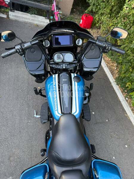 Harley Davidson Road Glide Fast Johnnie