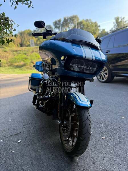 Harley Davidson Road Glide Fast Johnnie