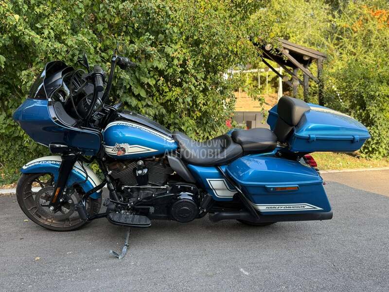 Harley Davidson Road Glide Fast Johnnie