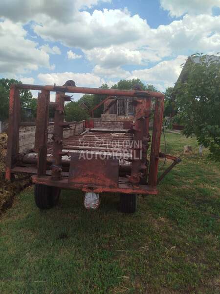 Prikolica za djubrivo