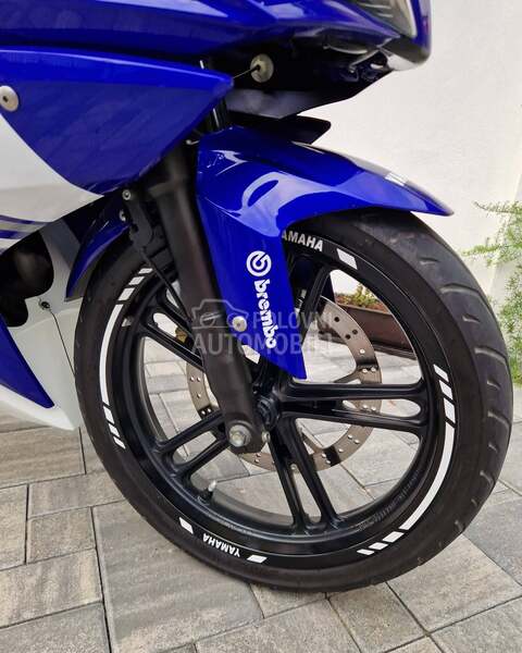 Yamaha yzf r125