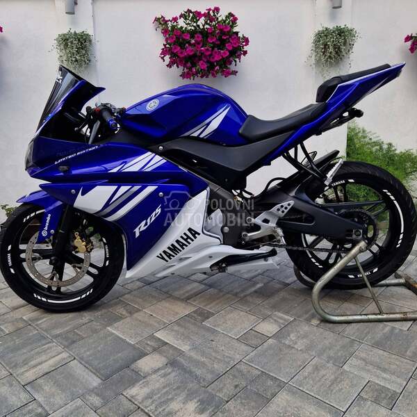 Yamaha yzf r125