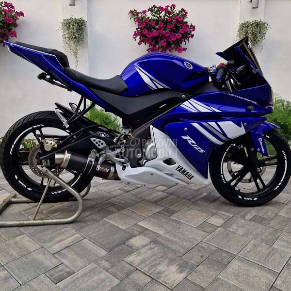 Yamaha yzf r125