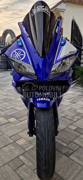 Yamaha yzf r125